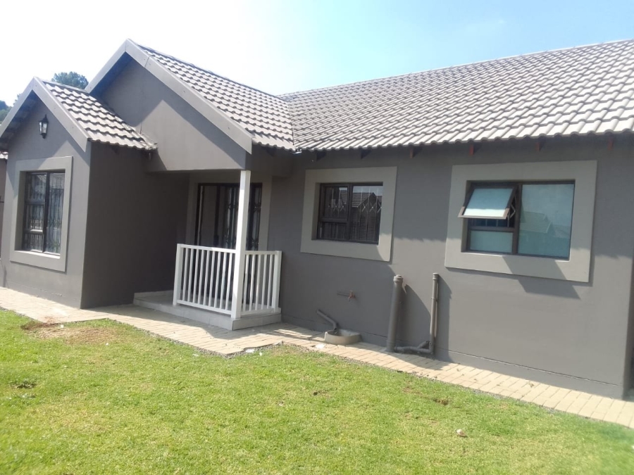 3 Bedroom Property for Sale in Bloemspruit Free State